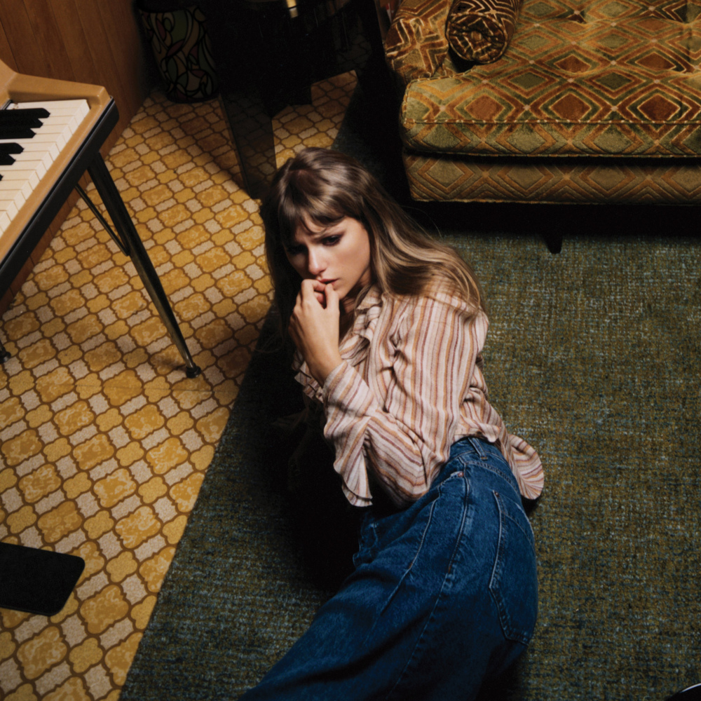 Publicity image of Taylor Swift